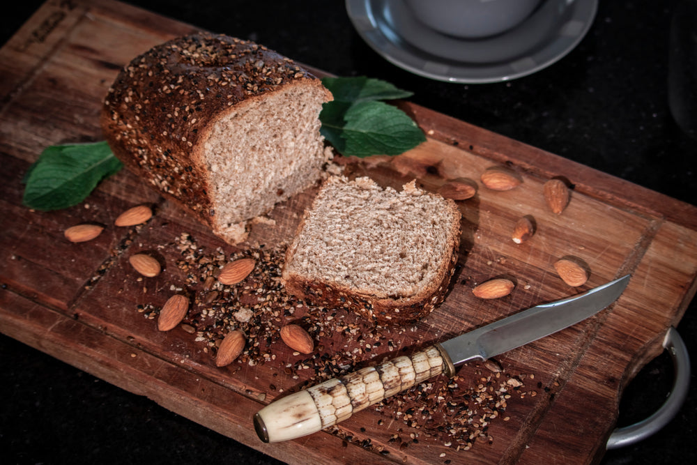 ALMOND AND FLAX SEEDS GLUTEN-FREE HOMEMADE BREAD